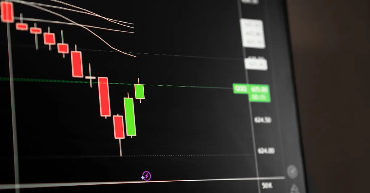 Candlestick chart showing a downward trend in the stock market analysis. stock market chart displaying bearish trend